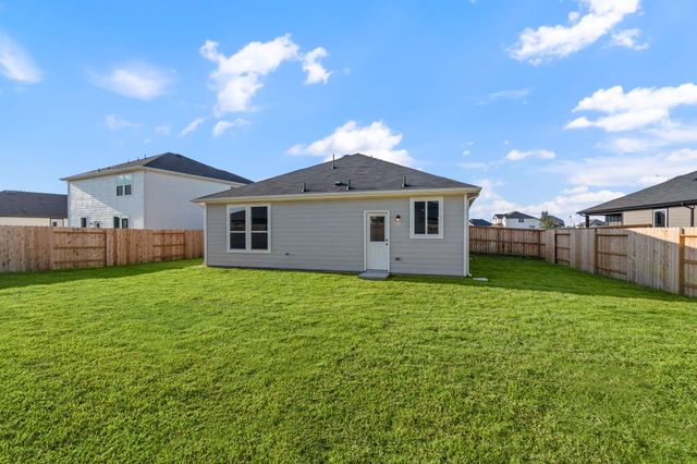 411 Ruby Ford Drive, Cove, TX 77523