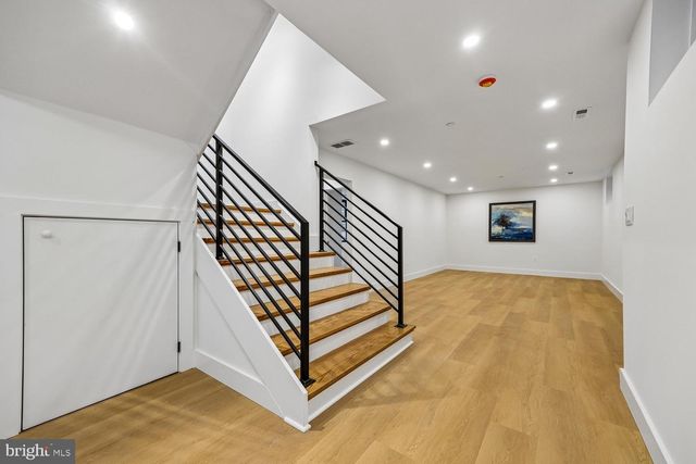 6705 ALLEGHENY AVE, Takoma Park, MD 20912