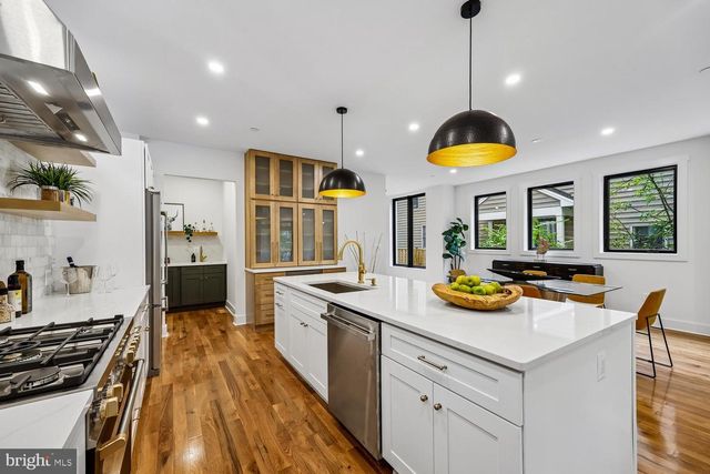 6705 ALLEGHENY AVE, Takoma Park, MD 20912