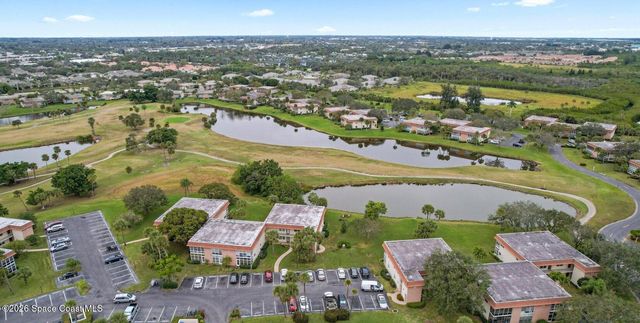 25 Vista Gardens Trail 204, Vero Beach, FL 32962