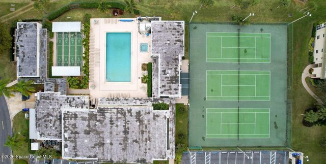 25 Vista Gardens Trail 204, Vero Beach, FL 32962