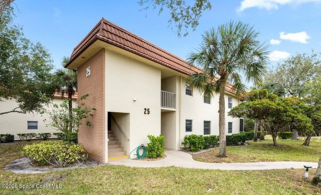 25 Vista Gardens Trail 204, Vero Beach, FL 32962