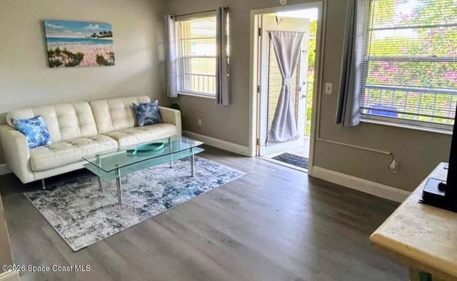 25 Vista Gardens Trail 204, Vero Beach, FL 32962