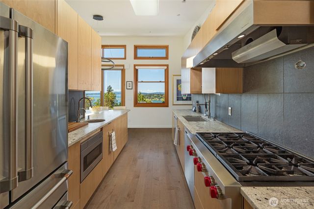 268 Rum Runner Road, Lopez Island, WA 98261