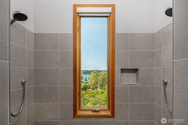 268 Rum Runner Road, Lopez Island, WA 98261