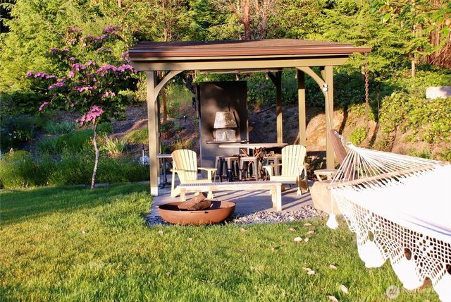 268 Rum Runner Road, Lopez Island, WA 98261