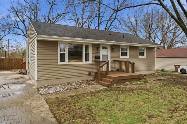 724 19th Street, West Des Moines, IA 50265