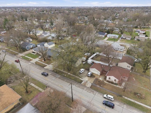 724 19th Street, West Des Moines, IA 50265