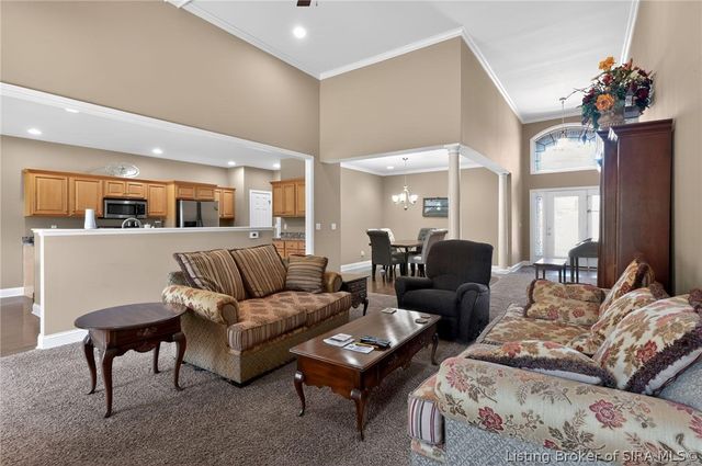 504 Autumn Grove Circle, New Albany, IN 47150