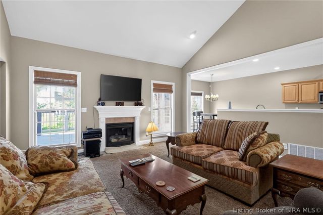 504 Autumn Grove Circle, New Albany, IN 47150