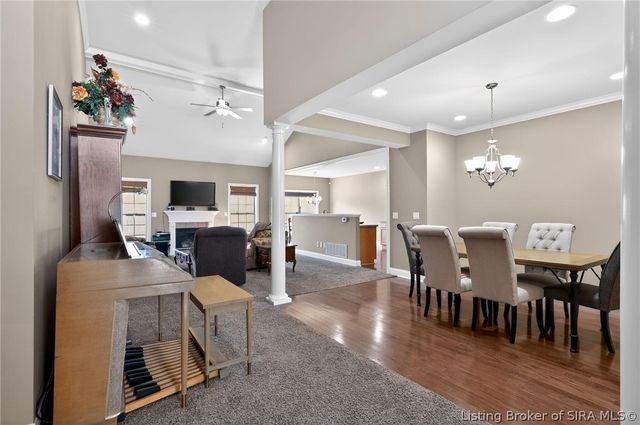 504 Autumn Grove Circle, New Albany, IN 47150
