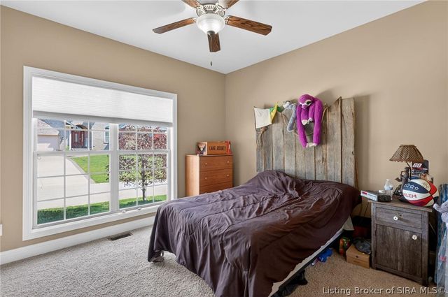 504 Autumn Grove Circle, New Albany, IN 47150