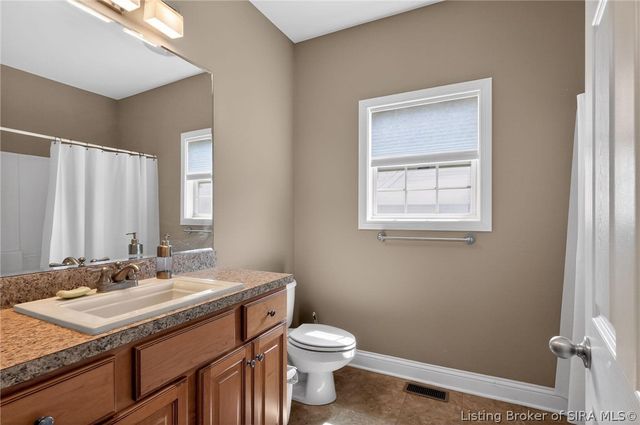 504 Autumn Grove Circle, New Albany, IN 47150