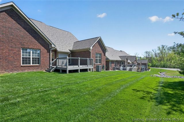504 Autumn Grove Circle, New Albany, IN 47150