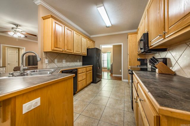 2510 Zoysia Lane, Conway, AR 72034