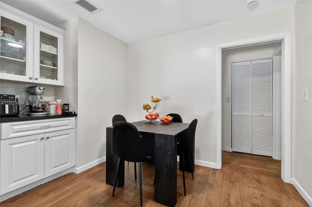 11890 SW 72nd Pl, Pinecrest, FL 33156