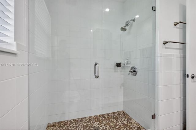 11890 SW 72nd Pl, Pinecrest, FL 33156