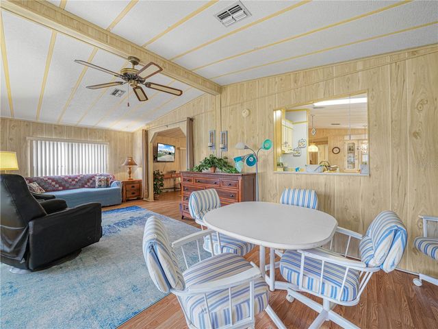 108 KENSINGTON PARK DRIVE, Davenport, FL 33897