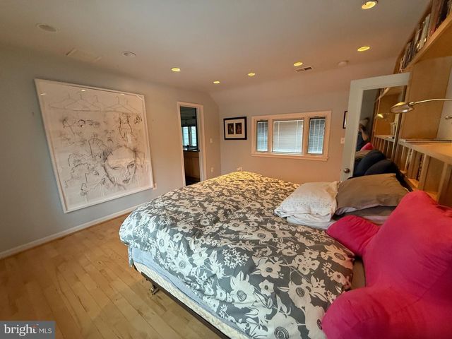 3255 N OHIO ST, Arlington, VA 22207