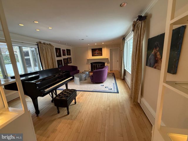 3255 N OHIO ST, Arlington, VA 22207