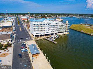 1 DOCK ST #201, Crisfield, MD 21817