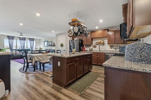 2185 McClouds Square, Marysville, OH 43040