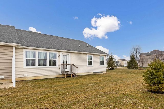 2185 McClouds Square, Marysville, OH 43040