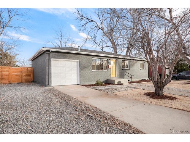 6836 Newcombe St, Arvada, CO 80004
