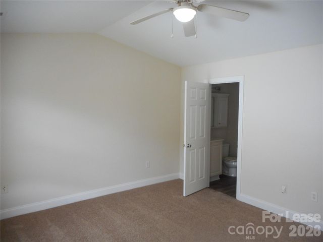 2421 Ryerson Court, Charlotte, NC 28213