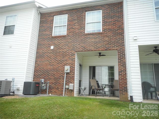 2421 Ryerson Court, Charlotte, NC 28213