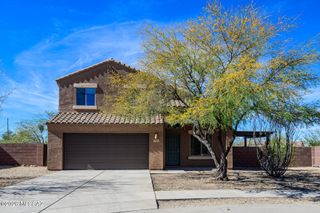 728 S Porter Routh Place, Vail, AZ 85641