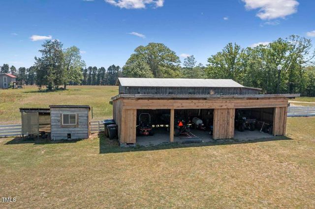 3636-A Holly Grove Road, Dunn, NC 28334