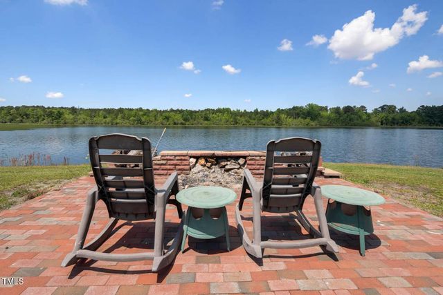 3636-A Holly Grove Road, Dunn, NC 28334