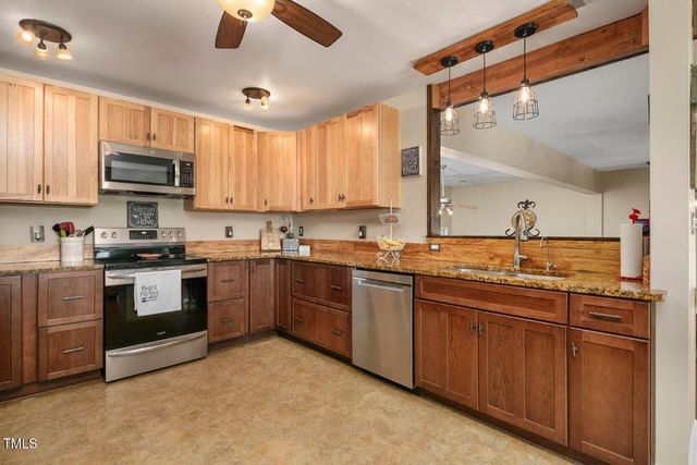 3636-A Holly Grove Road, Dunn, NC 28334