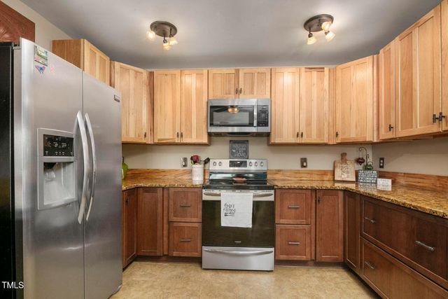 3636-A Holly Grove Road, Dunn, NC 28334
