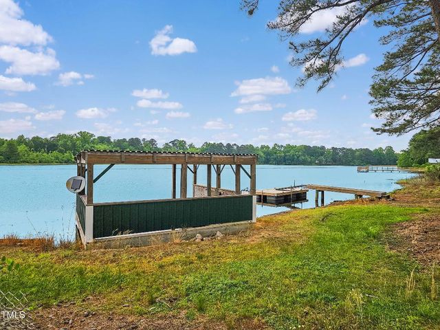 3636-A Holly Grove Road, Dunn, NC 28334