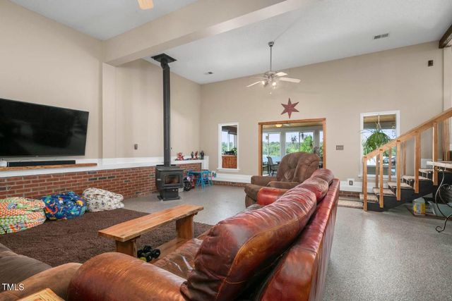 3636-A Holly Grove Road, Dunn, NC 28334