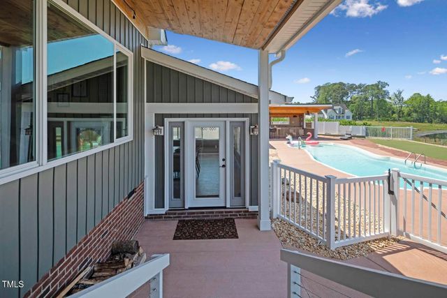 3636-A Holly Grove Road, Dunn, NC 28334