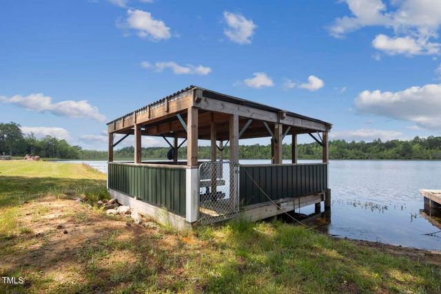 3636-A Holly Grove Road, Dunn, NC 28334