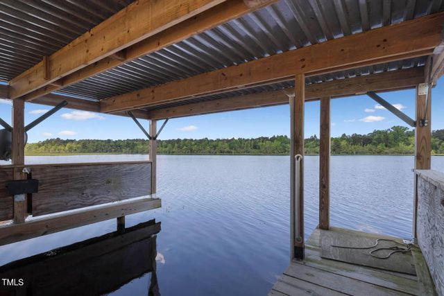 3636-A Holly Grove Road, Dunn, NC 28334