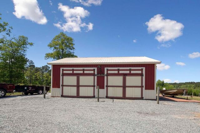 3636-A Holly Grove Road, Dunn, NC 28334