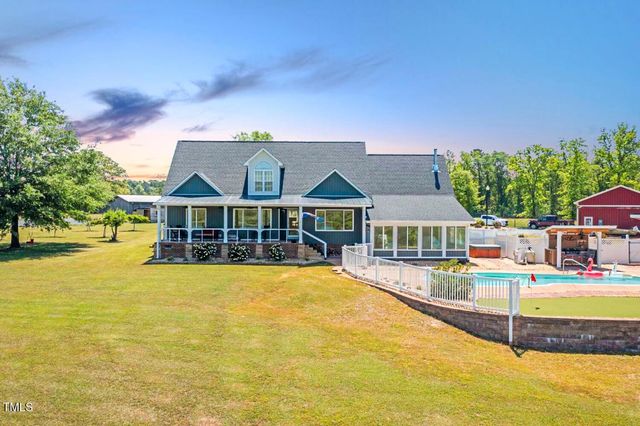 3636-A Holly Grove Road, Dunn, NC 28334