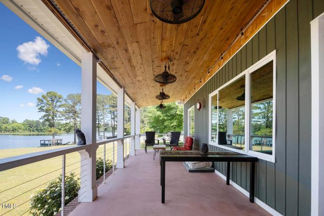 3636-A Holly Grove Road, Dunn, NC 28334