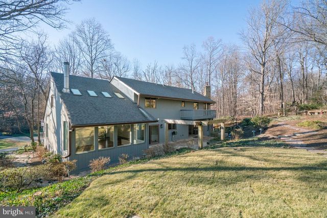 7107 ROXANN RD, Alexandria, VA 22315