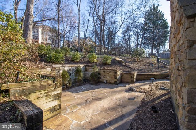 7107 ROXANN RD, Alexandria, VA 22315