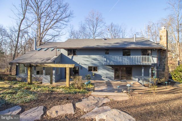 7107 ROXANN RD, Alexandria, VA 22315