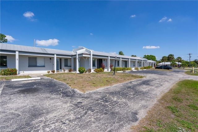 4608 SE 4th PL 6, Cape Coral, FL 33904