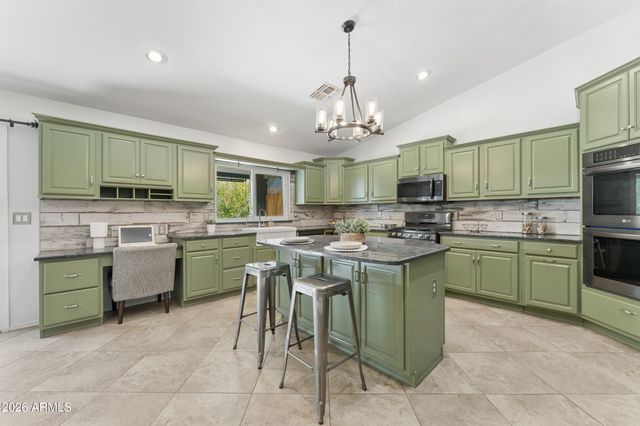6319 W VILLA MARIA Drive, Glendale, AZ 85308