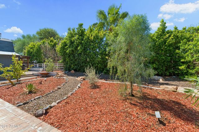 6319 W VILLA MARIA Drive, Glendale, AZ 85308