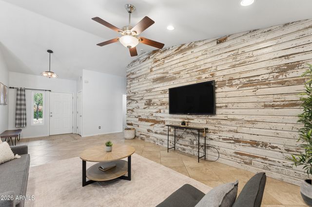 6319 W VILLA MARIA Drive, Glendale, AZ 85308